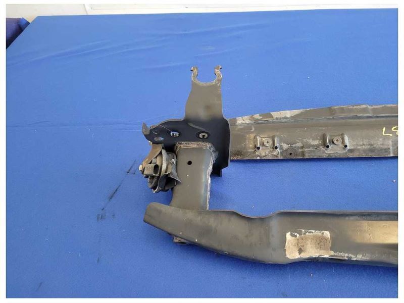 2004-2006 Porsche Cayenne Turbo 4.5L Front Bumper Reinforcement Bar 2137 - The Parts Farm