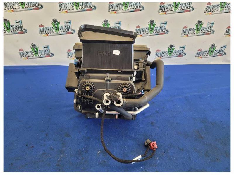 2014 Audi R8 V10 Coupe Heater Core Box Air Evaporator AC HVAC *Parts* 2136 - The Parts Farm