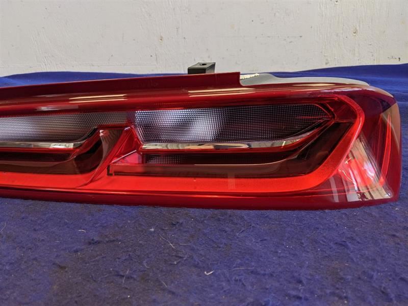 2016-2018 Chevrolet Camaro LS LT SS Passenger Taillight Lamp Lens New Take Off - The Parts Farm