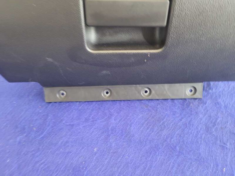 2010-2014 Ford Mustang GT Glove Box Storage Dash Panel Passenger Latch 2340 - The Parts Farm
