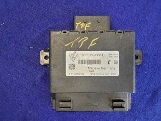 2017 Porsche 911 Turbo Voltage Control Module Unit System Power 2421