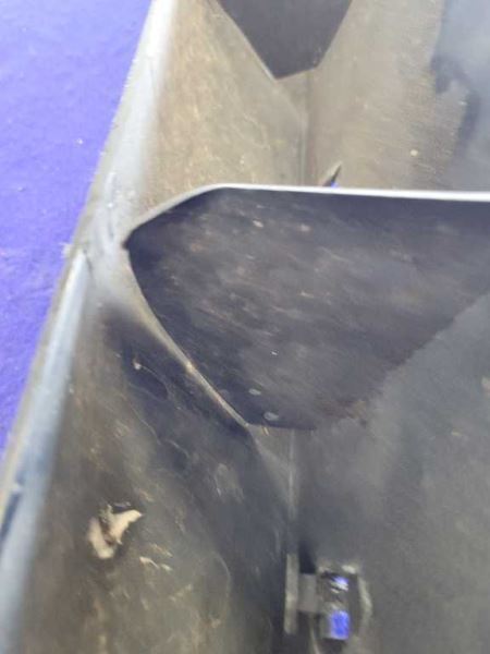 1999-2004 Ford Lightning F150 SVT Pickup Truck Driver Lower Rocker Molding 1906 - The Parts Farm