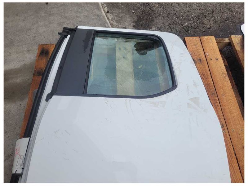 2021 Ford F450 4x4 Pickup Truck Extended Cab Driver Rear Door Paint Z1 2394 - The Parts Farm