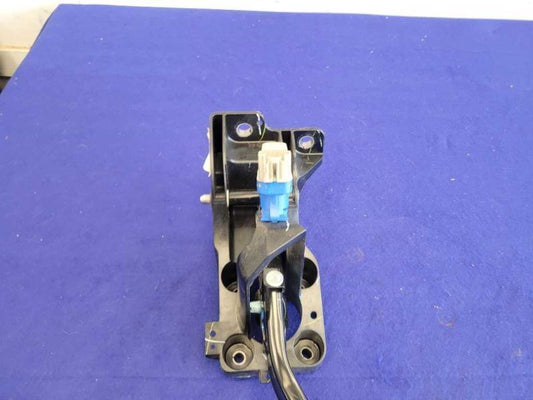 2015-2017 Ford Mustang GT S550 Pedal Box Cage Brake Automatic 2407
