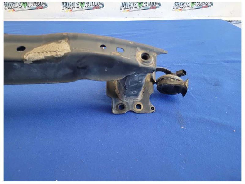 2004-2006 Porsche Cayenne Turbo 4.5L Front Bumper Reinforcement Bar 2137 - The Parts Farm