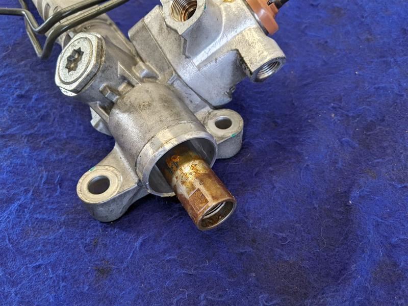 2010-2011 Chevrolet Camaro SS Steering Gear Power Rack Pinion - The Parts Farm
