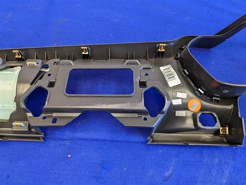 2016-2019 Chevrolet Camaro SS 6.2L Dash Panel Head-up Display Opt UV6 - The Parts Farm