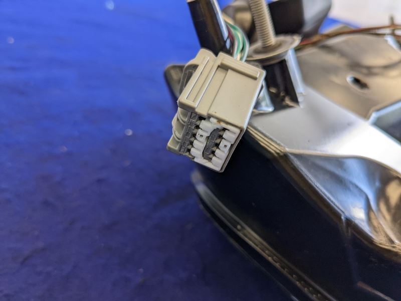 2018-2023 Ford Mustang GT S550 Passenger Right Taillight Lamp Brake Lens OEM - The Parts Farm