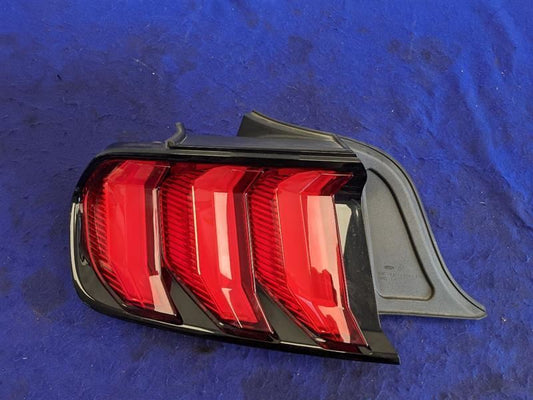 2018-2023 Ford Mustang GT S550 Driver Left LH Taillight Lamp Brake Lens OEM - The Parts Farm