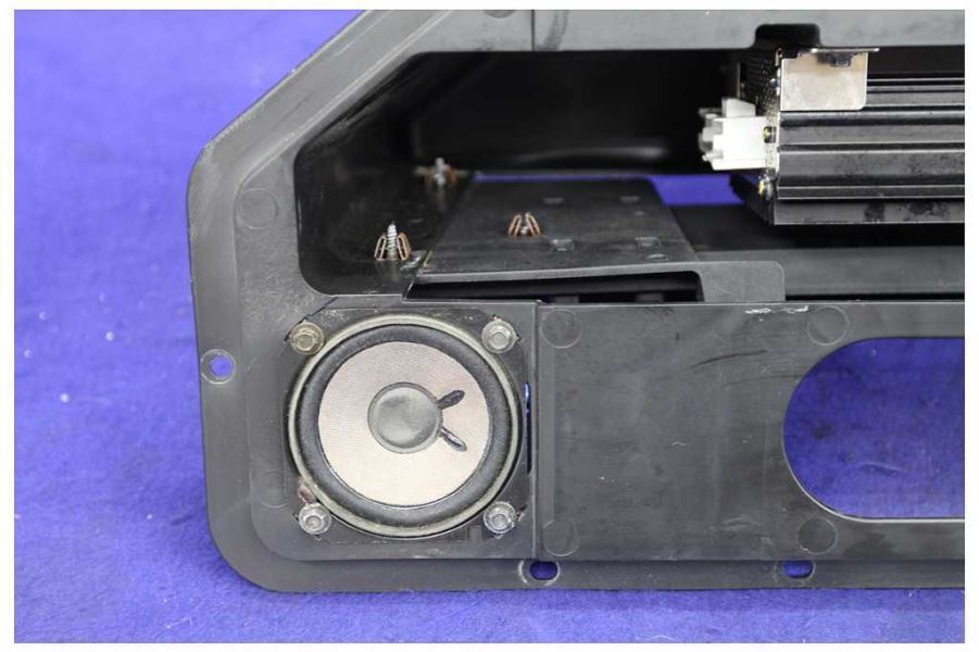 2003 2004 2005 2006 Chevrolet SSR Truck Compartment Amplifier Speakers Amp - The Parts Farm