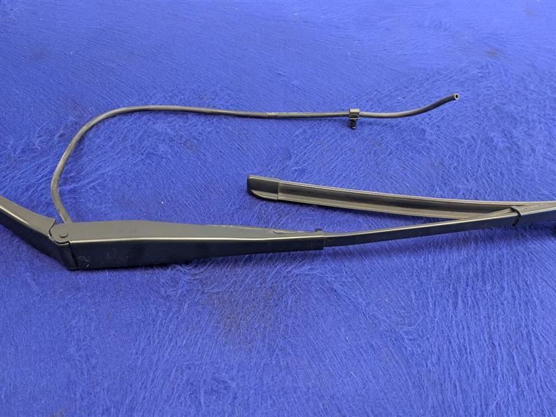 2017 2018 2019 2020 Tesla Model 3 Windshield Wiper Arm Blade Rubber - The Parts Farm