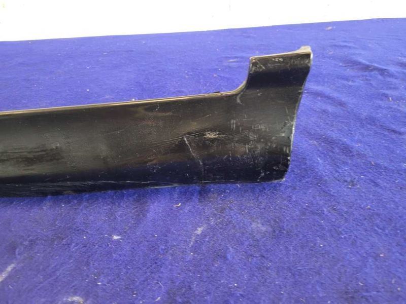 1999-2004 Ford Lightning F150 SVT Pickup Truck Driver Lower Rocker Molding 1906 - The Parts Farm