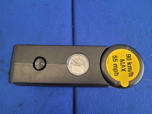 2014-2017 Chevrolet SS 6.2L Sedan Fix A Flat Air Compressor Raodside2602