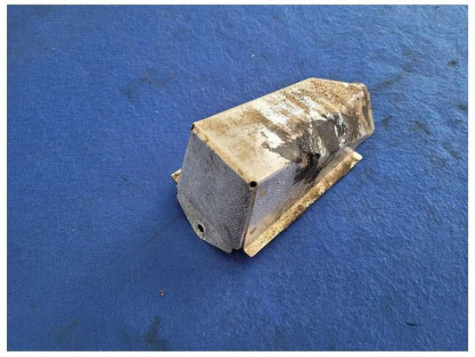 1994-1995 Ford Mustang Cobra 5.0L Clutch Fork Cover Manual Transmission 2526