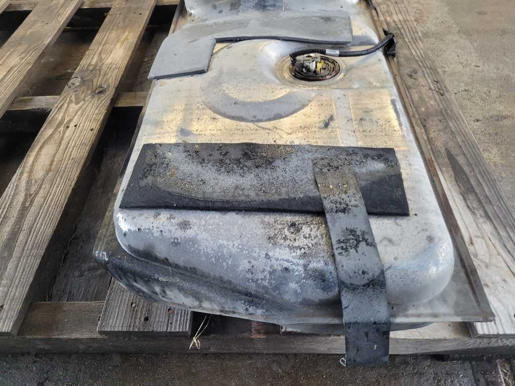 1987-1993 Ford Mustang GT LX 5.0L Fuel Tank Gas Bladder Pump 15.4 Gallons 2603 - The Parts Farm