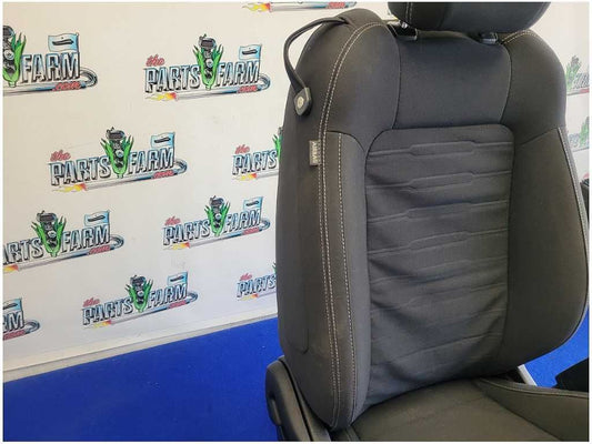 2015-2017 Ford Mustang GT S550 Coupe Passenger Front Seat Bucket Cloth 2815