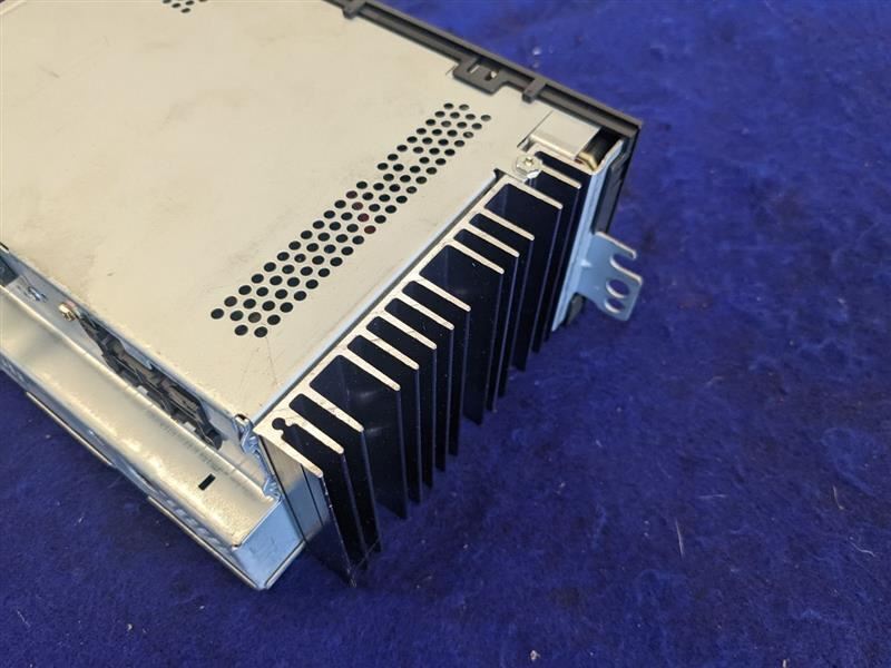 19997-2004 Chevrolet Corvette Z06 FRC Audio Equipment Radio Receiver Stereo CD - The Parts Farm