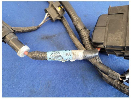 2004 Ford Mustang GT Coupe 4.6L ECU Harness Wire Plug Auto Trans 2589