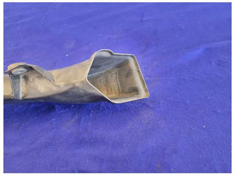2011-2015 Audi R8 V10 Coupe Passenger RH Air Intake Tubes Ducts Rear 2136 - The Parts Farm