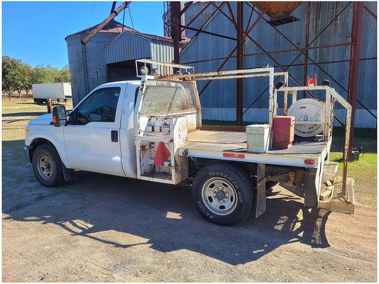 2011 Ford Super Duty F-350 SRW Reg Cab 6.2L A/T Flat Bed Work Truck 2787