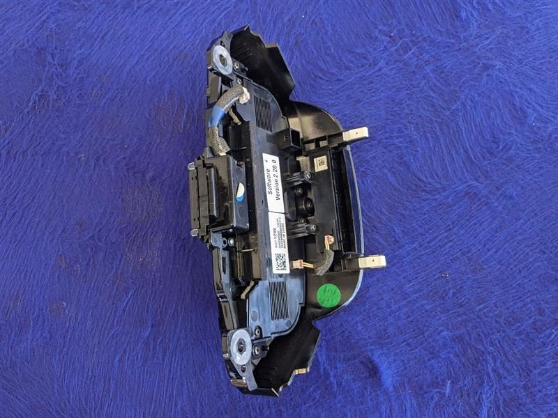 2014-2017 Chevrolet SS Caprice Sedan Temperature A/C Heat Control Panel OEM - The Parts Farm