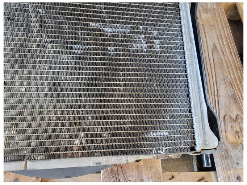 2003-2004 Ford Mustang Cobra SVT DOHC Radiator Fan Condenser Cooling Manual 2573 - The Parts Farm