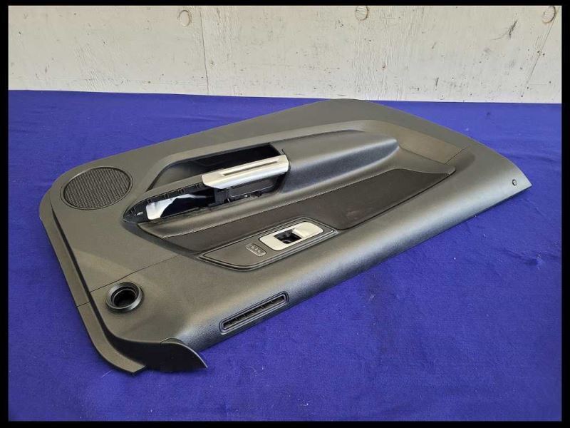 2015-2023 Ford Mustang GT S550 Pair Door Panels Base Leather Card Handle - The Parts Farm