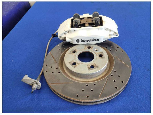 2010-2015 Chevrolet Camaro SS Driver LH Front Brembo Brake Caliper Rotor 2582