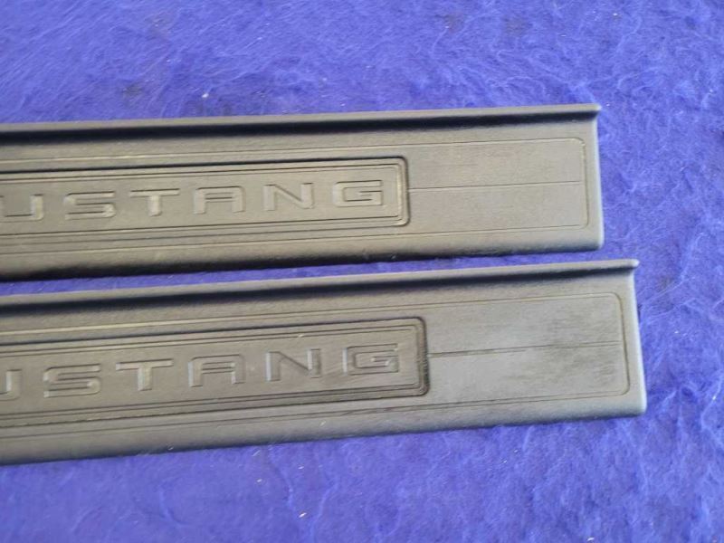 2015-2023 Ford Mustang GT S550 Pair Door Sill Plates Scuff Front Interior 2386 - The Parts Farm