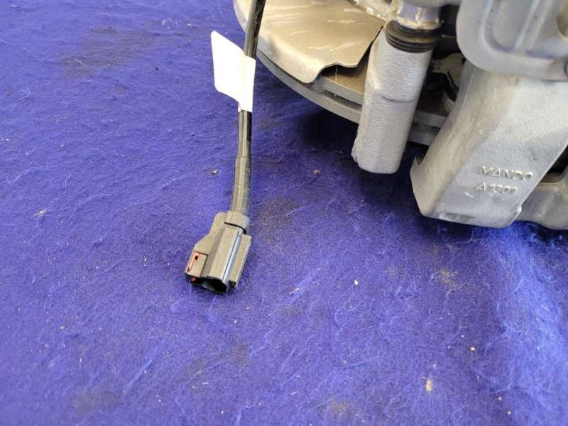 2017 2018 2019 2020 Tesla Model 3 Driver Left LH Rear Back Spindle Knuckle Stub - The Parts Farm