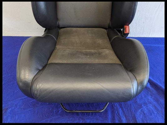 Passenger Front Seat Bucket Leather Manual Fits 05-06 08-10 VIPER 76313