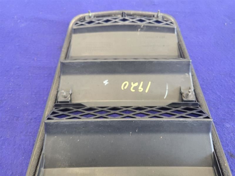 2010-2015 Chevrolet Camaro SS Hood Scoop Vent Center Trim Shell Mesh - The Parts Farm