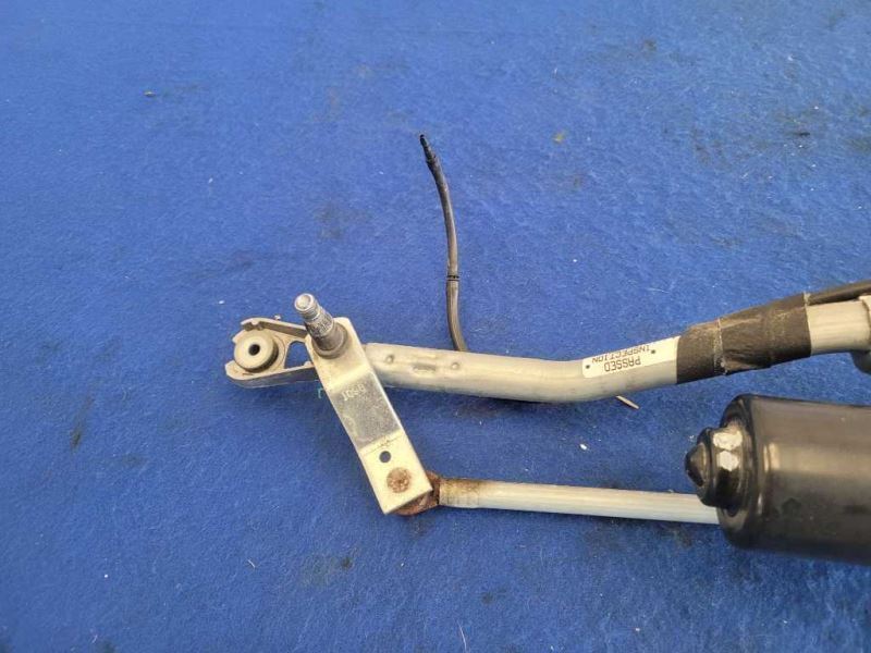 2012 Fisker Karma Sedan Hybrid Windshield Wiper Motor Linkage Front 1959 - The Parts Farm