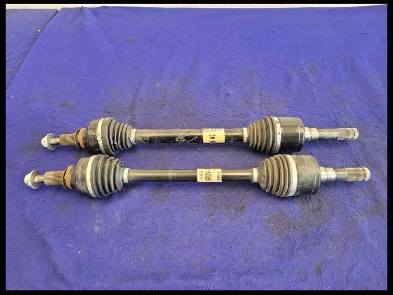 2020-2021 Ford Mustang GT500 Shelby Axle Shaft Half Driver Passenger IRS R - The Parts Farm
