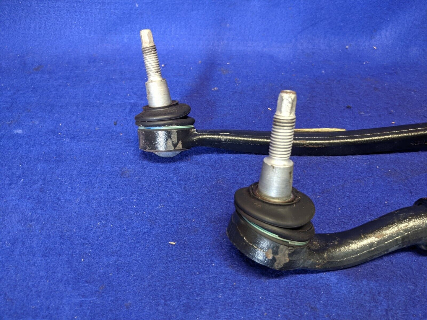 2018-2023 Ford Mustang GT S550 Passenger Right RH Lower Front Control Arm Pair - The Parts Farm