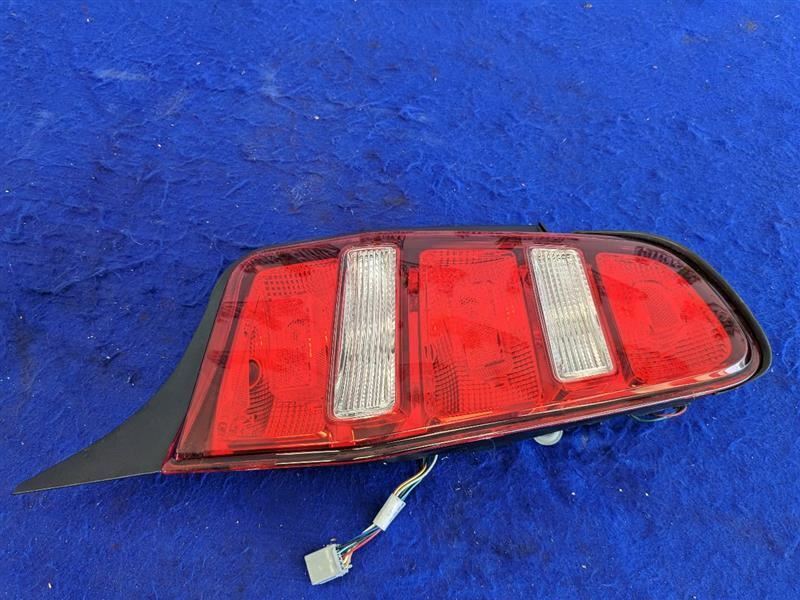 2010-2012 Ford Mustang GT Passenger Right RH Taillight Lamp Brake Lens Red 2307 - The Parts Farm