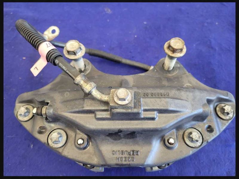 2017-2020 Chevrolet Camaro SS Front Driver Left Caliper Brake J55 - The Parts Farm