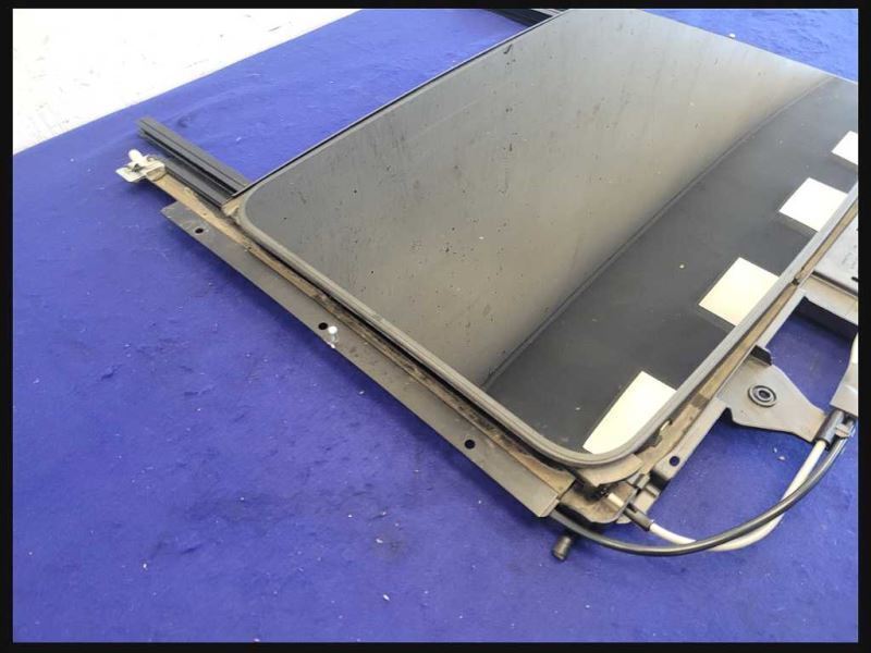2010-2015 Chevrolet Camaro SS Sunroof Glass Window Upper Roof Frame Track - The Parts Farm