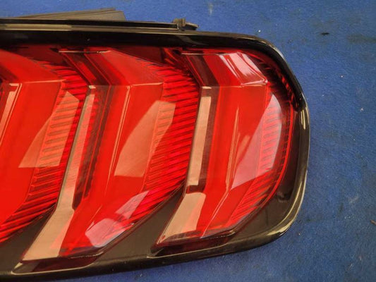 2018-2023 Ford Mustang GT S550 Passenger Rear Tail Light Lamp Brake 2489