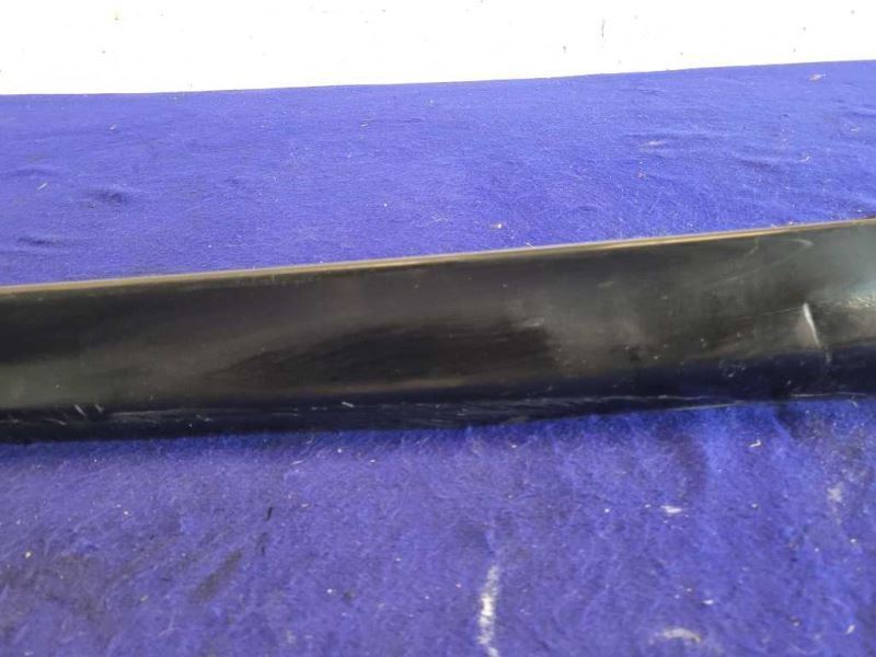 1999-2004 Ford Lightning F150 SVT Pickup Truck Driver Lower Rocker Molding 1906 - The Parts Farm