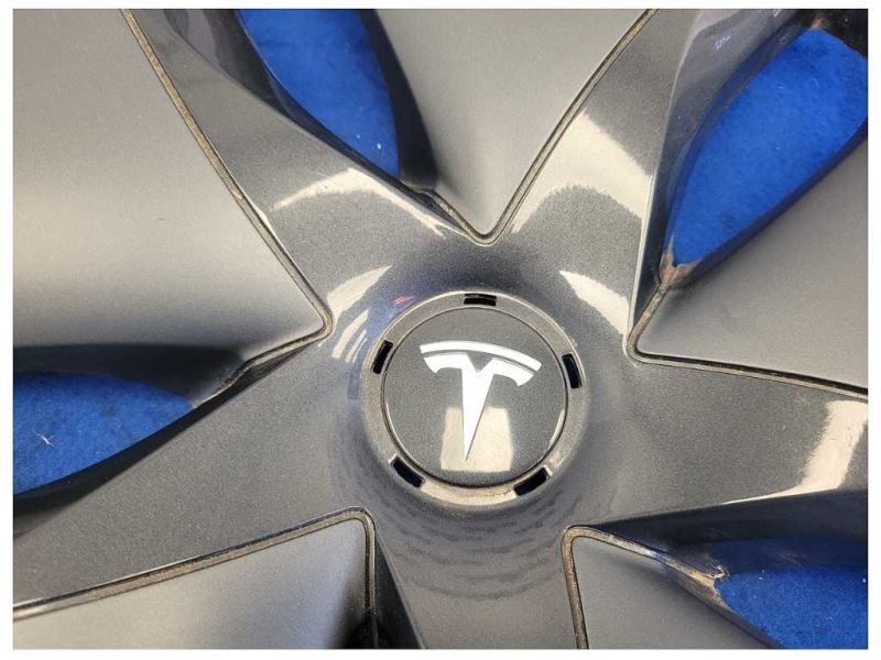 2017-2021 Tesla Model 3 Long Range Dual Motor Hubcap Wheel Cover Trim 2139 - The Parts Farm