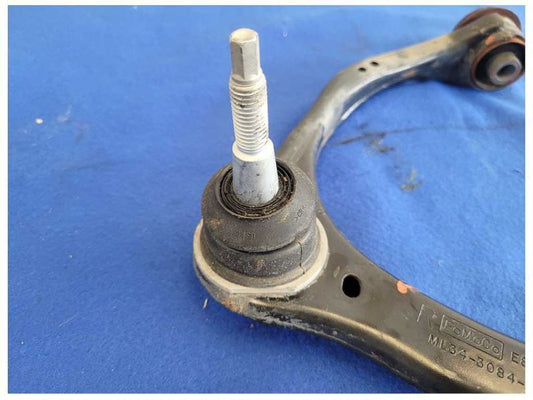 2021-2023 Ford F150 4x4 Pickup Truck Driver Front Upper Control Arm 2547
