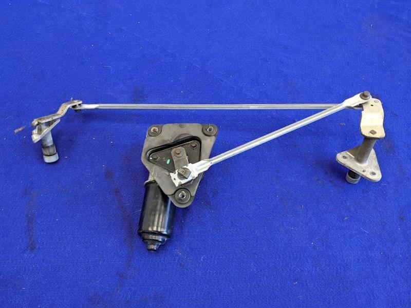 1999-2004 Ford Mustang Cobra SVT DOHC 4.6L Windshield Wiper Arm Blade Wipe - The Parts Farm