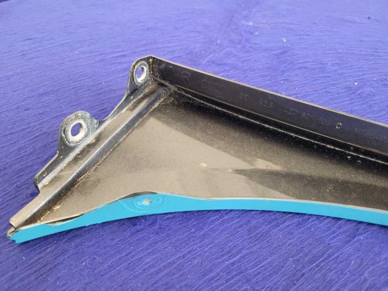 2014 Audi R8 V10 Plus Coupe Passenger RH Fender Extension Panel Broken 2136 - The Parts Farm