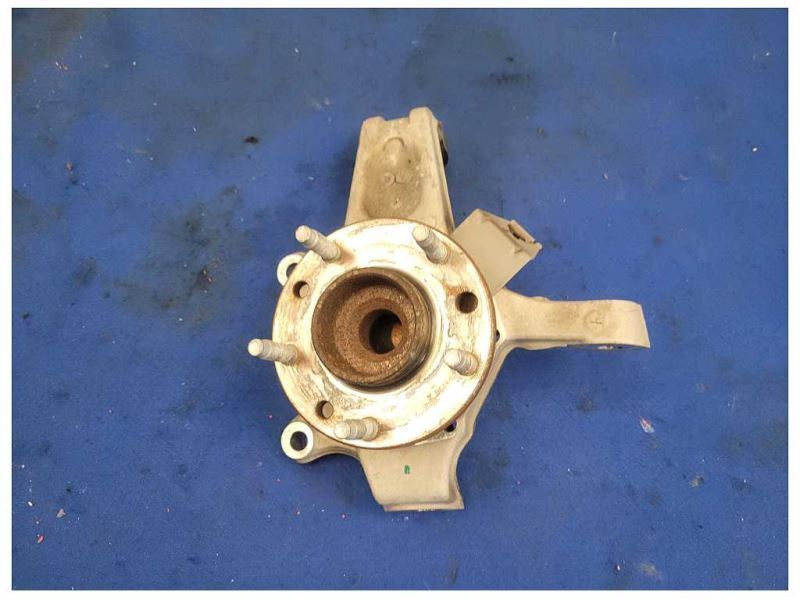 1997-2004 Chevrolet Corvette Z06 FRC C5 Passenger Rear Knuckle Spindle Hub 2066 - The Parts Farm