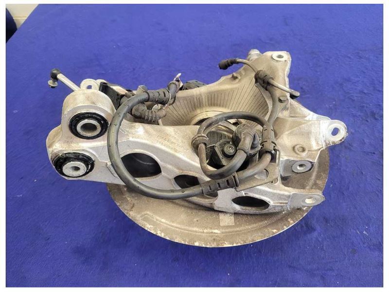 2017 Porsche 911 Turbo Front Passenger Right Spindle Knuckle Hub 2421 - The Parts Farm