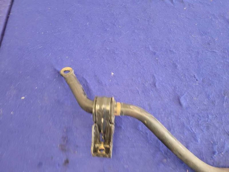 2003-2004 Ford Mustang Cobra SVT DOHC 4.6 Front Sway Stabilizer Bar Support 2260 - The Parts Farm