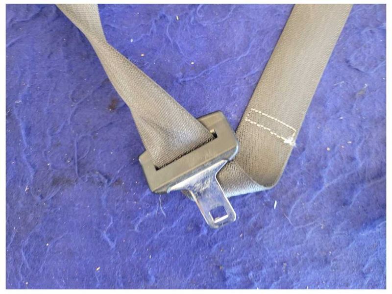 2003-2006 Chevrolet SSR Pickup Truck Passenger Front Seat Belt Retractor 2426 - The Parts Farm