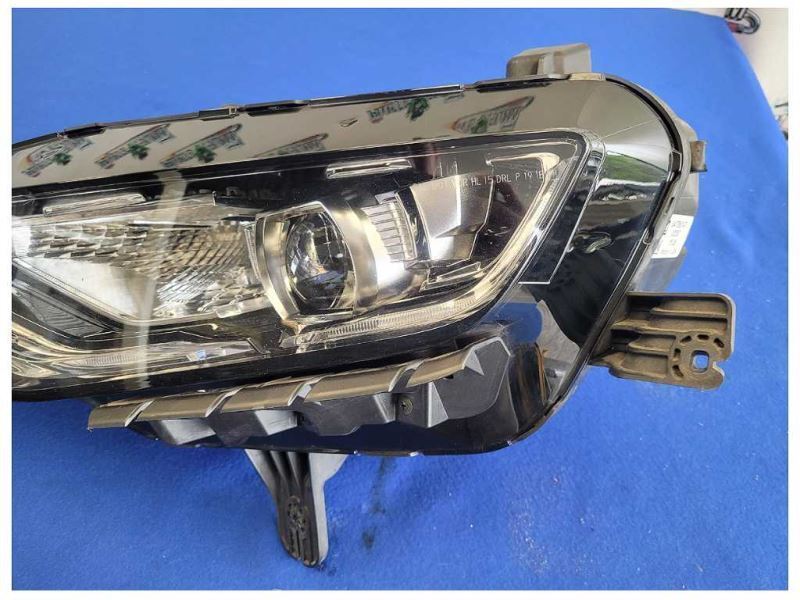 2019-2020 Chevrolet Camaro SS Driver Left Front Headlight Lamp Lens 2538 - The Parts Farm