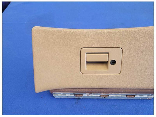 1994-1998 Ford Mustang GT 5.0L Glove Box Passenger Dash Front Tan 2521
